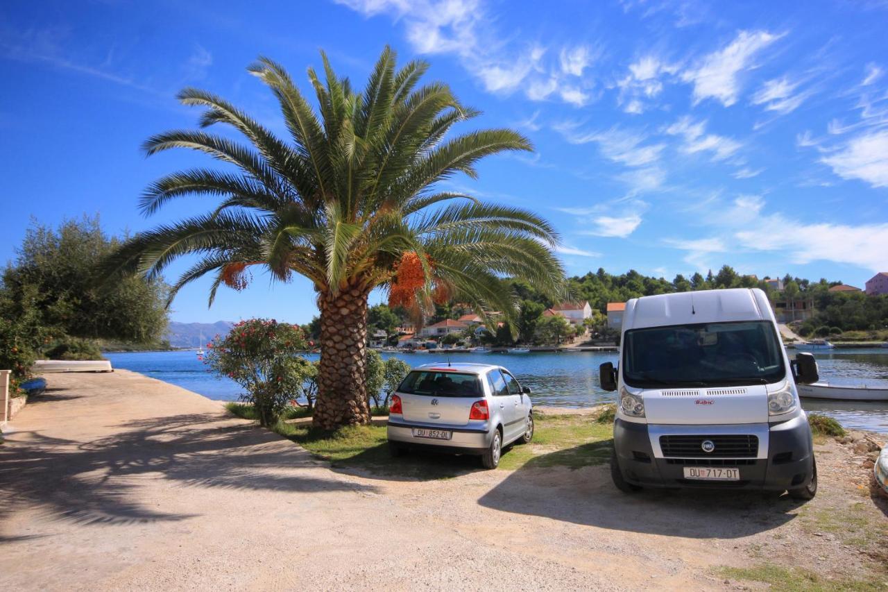 Apartments By The Sea Lumbarda, Korcula - 9330 Eksteriør bilde